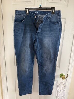 Old Navy Women’s (High-Rise Wow Straight) Jeans